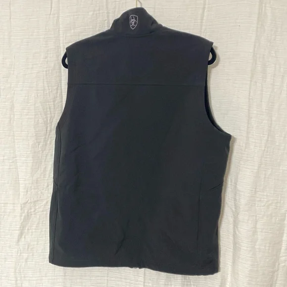 Ariat Men’s Softshell  Classic Black Vest - Picture 2 of 4